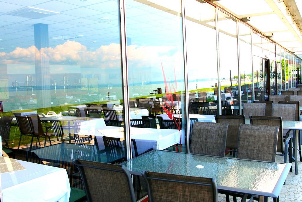 Hotel Europa Siófok Extérieur photo